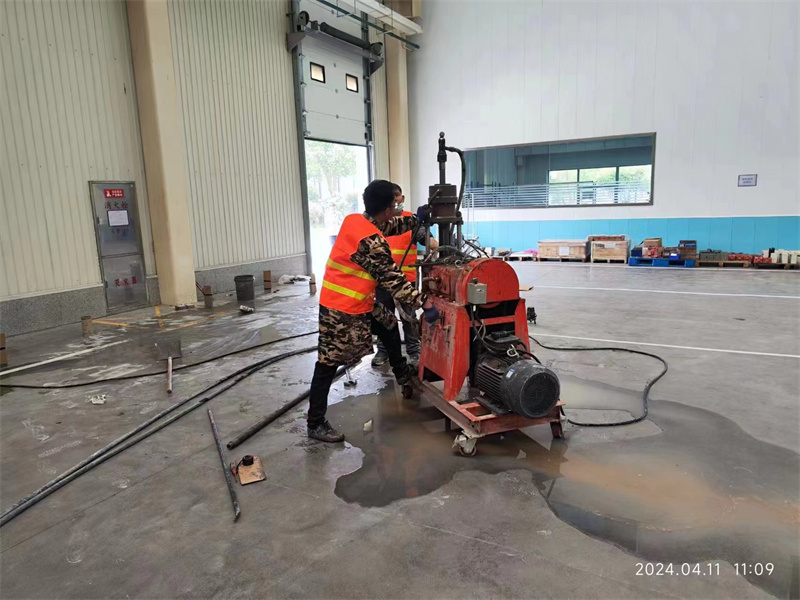 叙永厂房地面下沉塌陷注浆加固施工